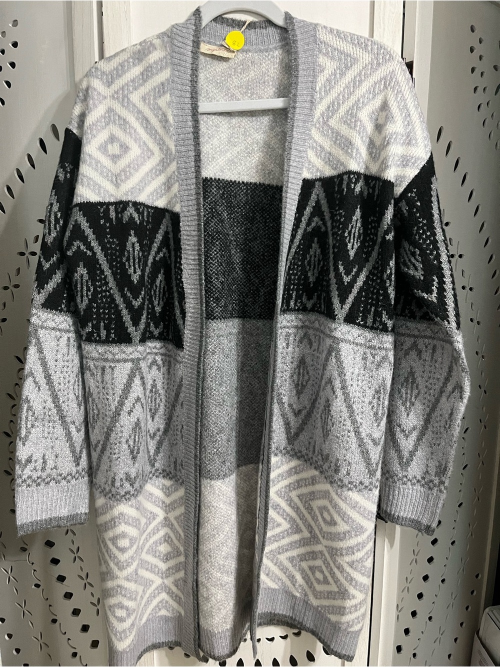 Mystree Gray, Black & White Geometric Open-Front Cardigan